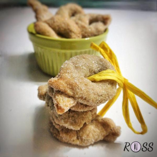 Biscotti al vino rosso (senza burro e senza uova)