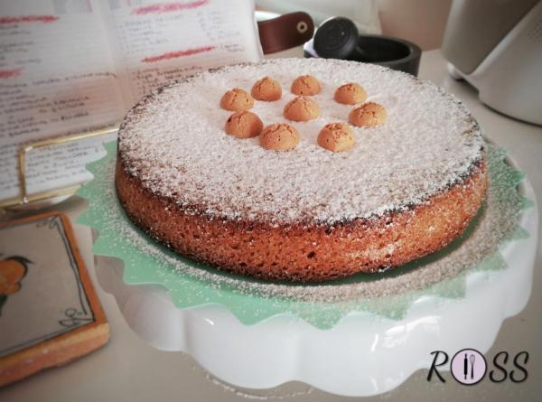 Torta con amaretti