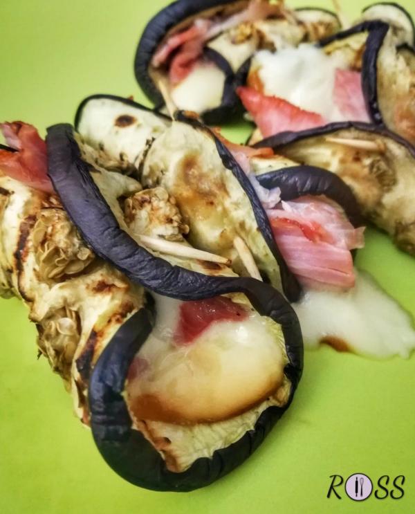 Involtini di melanzane ripiene